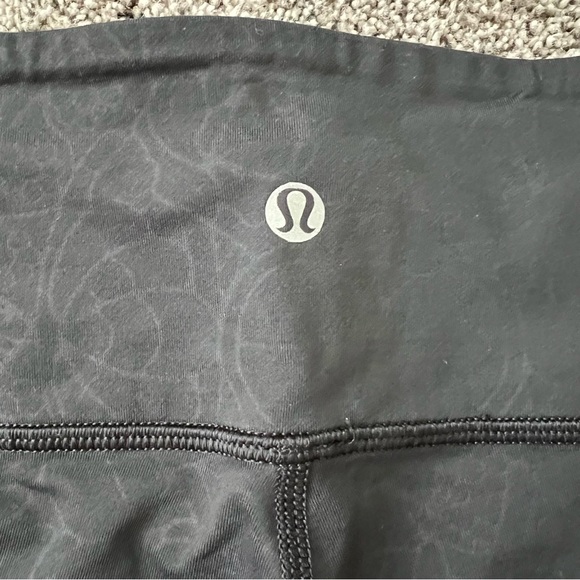 SOLD!!! Lululemon leggings. - Picture 6 of 12